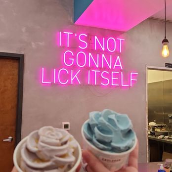 Cauldron Ice Cream - Ear grey lavender and sun moon and stars - Ice Cream & Frozen Yogurt Near Me - San Jose, California