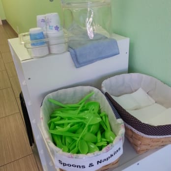 Tai Tea - Spoons, napkins, and free water - Bubble Tea Near Me - Orange, California Tai Tea - Spoons, napkins, and free water - Bubble Tea Near Me - Orange, California