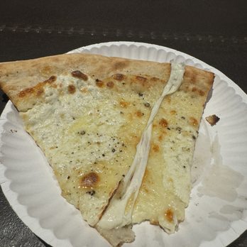 Pizza Jeans - Cacio e Pepe - Pizza Near Me - Atlanta, Georgia