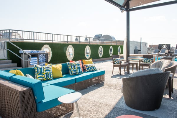 Tag Rooftop Bar at The Ven at Embassy Row by null