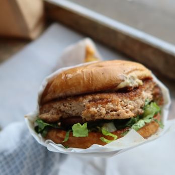 Slauson Grill - Salmon burger - American Near Me - Los Angeles, California Slauson Grill - Salmon burger - American Near Me - Los Angeles, California