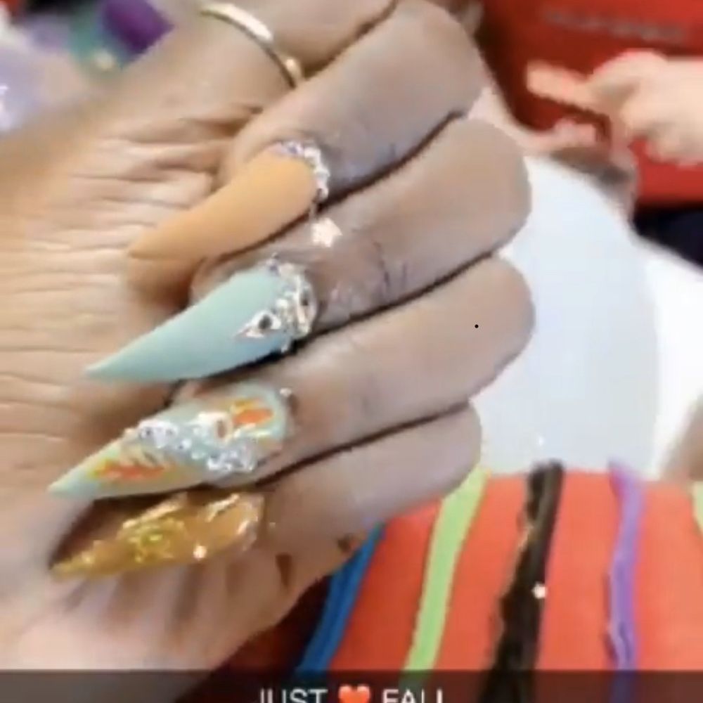 Diamond Nails Design - Nail Salons Near Me - Paramount, California Diamond Nails Design - Nail Salons Near Me - Paramount, California