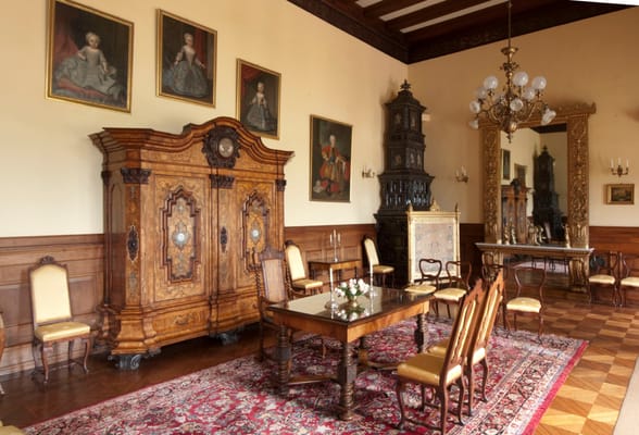 Schloss Hämelschenburg by null