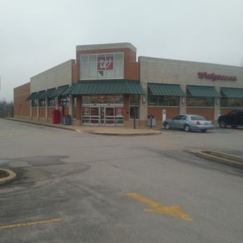 Walgreens - Outside of the store - Drugstores Near Me - La Grange, Kentucky