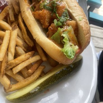 Buzz's Lighthouse Inn and Restaurant - Seafood Near Me - Naples, Florida