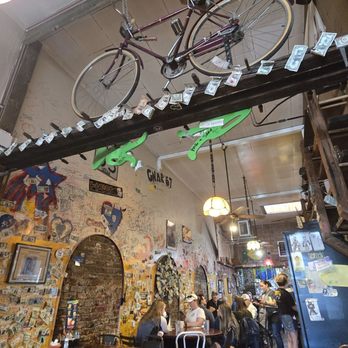 Squeeze In - Interior - Breakfast & Brunch Near Me - Truckee, California Squeeze In - Interior - Breakfast & Brunch Near Me - Truckee, California