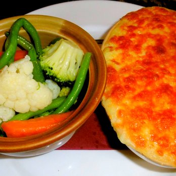 Konnigans - Totally tasty South Coast Fish Pie w/ cheesy mash and veggies - British Near Me - London, XGL Konnigans - Totally tasty South Coast Fish Pie w/ cheesy mash and veggies - British Near Me - London, XGL