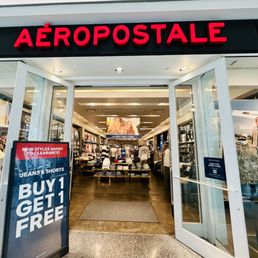 Exterior photo of Aéropostale - Pittsburgh, Pennsylvania Exterior photo of Aéropostale - Pittsburgh, Pennsylvania