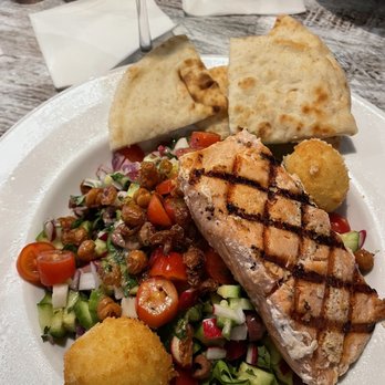 Local Table - Local Farmers Market Salad with salmon - Mediterranean Near Me - Katy, Texas