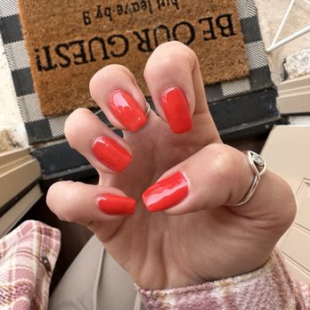 Diamond Nails - Right hand - Nail Salons Near Me - Killeen, Texas