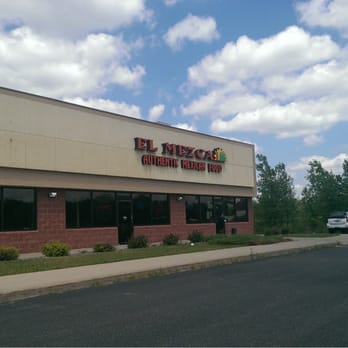 El Mezcal - Mexican Near Me - Stevens Point, Wisconsin