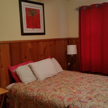 Fire Fly Resort - 1 Bedroom.  Unit 5 - Hotels Near Me - Union Pier, Michigan