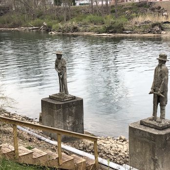 ludovico sculpture trail - Men who worked to create the Erie Canal. - Hiking Near Me - Seneca Falls, New York