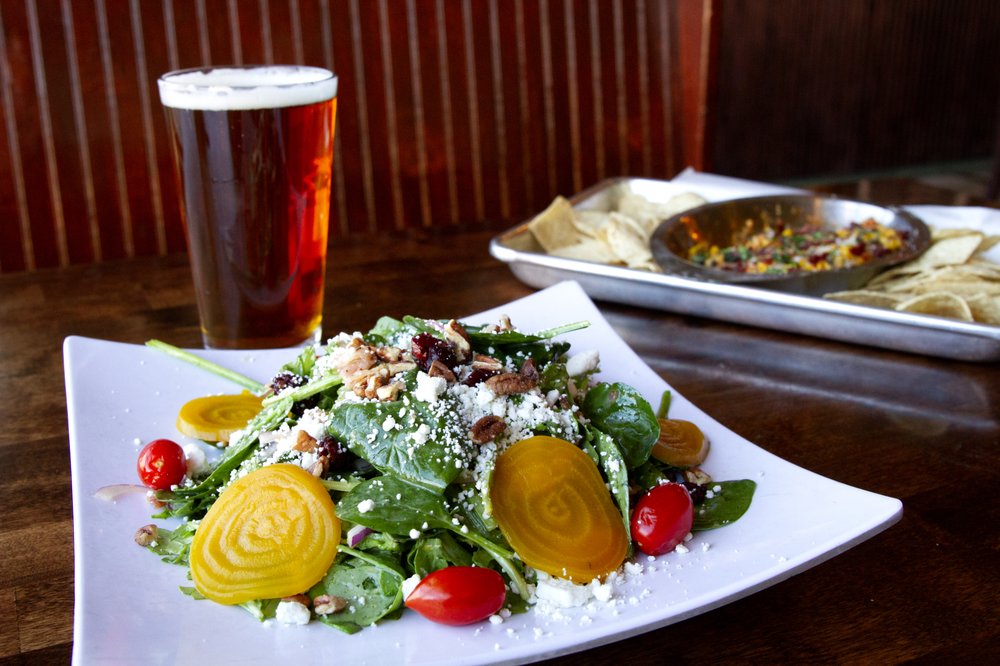 Beaver Street Brewery & Whistle Stop Cafe