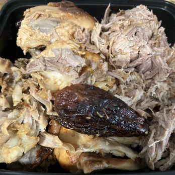 El Toro Tortilleria - Chicken & carnitas family combos - Mexican Near Me - Fresno, California El Toro Tortilleria - Chicken & carnitas family combos - Mexican Near Me - Fresno, California