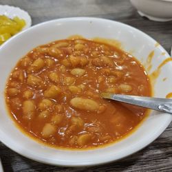 Ghazal AL Furat - White bean stew.