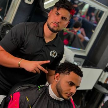 All Exclusive Barbershop - Cesar Barber el mejor las nuevas tendencias Grasias cesar - Barbers Near Me - Orlando, Florida All Exclusive Barbershop - Cesar Barber el mejor las nuevas tendencias Grasias cesar - Barbers Near Me - Orlando, Florida