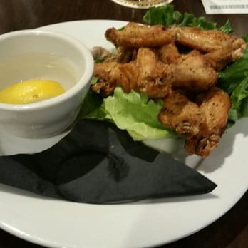 Flying Canoe West Coast Pub - Wings - Salt and Pepper very tasty and tender. Highly recommended - Pubs Near Me - Courtenay, British Columbia Flying Canoe West Coast Pub - Wings - Salt and Pepper very tasty and tender. Highly recommended - Pubs Near Me - Courtenay, British Columbia