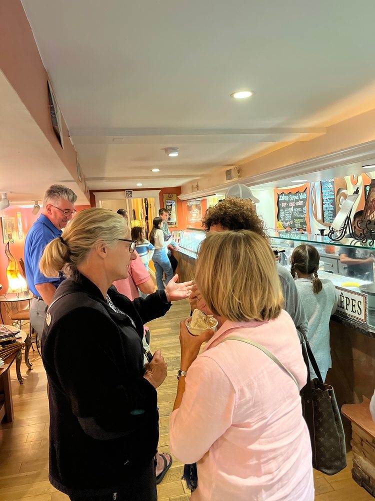 THE ZEBRASTRIPED WHALE Updated September 2024 111 Photos & 181