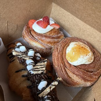 Miss Cruffin - Bakeries Near Me - Jacksonville, Florida