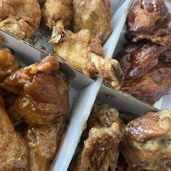 Buffalo Wild Wings - American Near Me - Oceanside, California