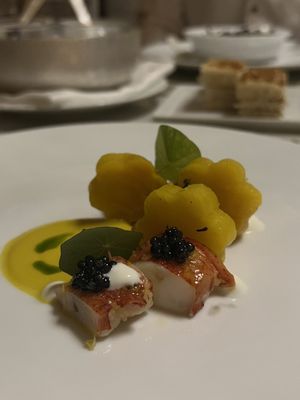 Caviar Russe Miami by null