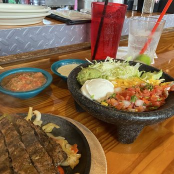 Chuy's - Large sides with the Fajita - Mexican Near Me - Dallas, Texas Chuy's - Large sides with the Fajita - Mexican Near Me - Dallas, Texas