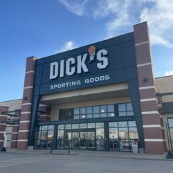 DICK'S Sporting Goods