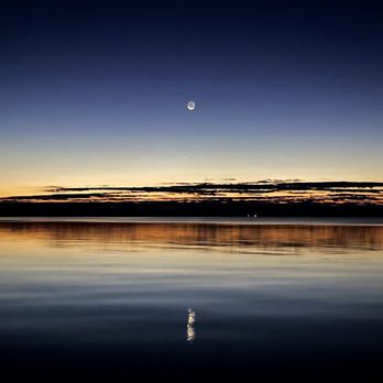 Polar Charters - Moonrise magic hour - Boat Charters Near Me - New Suffolk, New York