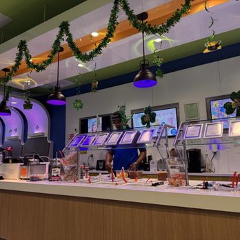 16 Handles - Kristov cleaning everything and making sure the store was neaty - Ice Cream & Frozen Yogurt Near Me - New Rochelle, New York 16 Handles - Kristov cleaning everything and making sure the store was neaty - Ice Cream & Frozen Yogurt Near Me - New Rochelle, New York