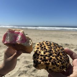 Panaderia Carmelita - Borracho pan dulce y Galleta de chocolate