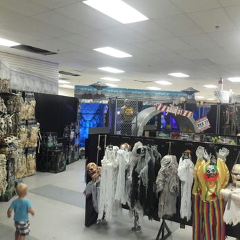 Spirit Halloween - Back left - Costumes Near Me - Gresham, Oregon
