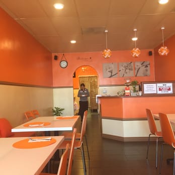 Kao Hom - Inside - Thai Near Me - Van Nuys, California