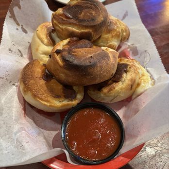 Max's Italian Restaurant & Pizzeria - Pepperoni Crusties. - Pizza Near Me - Kill Devil Hills, North Carolina Max's Italian Restaurant & Pizzeria - Pepperoni Crusties. - Pizza Near Me - Kill Devil Hills, North Carolina