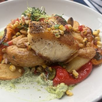 Ray's Café - Blackened Pacific Rockfish - Seafood Near Me - Seattle, Washington Ray's Café - Blackened Pacific Rockfish - Seafood Near Me - Seattle, Washington