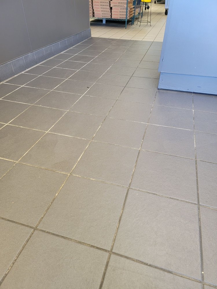 PIZZA HUT Updated October 2024 8168 Hwy 90, Sneads, Florida Pizza