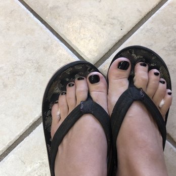 Trendy Nails - Nail Salons Near Me - Roseville, California