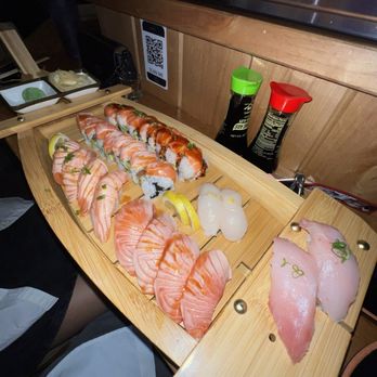Sushi Gio - Seared Salmon, Yellowtail - Japanese Near Me - Mansfield, Texas