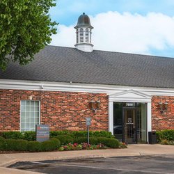 MidFirst Bank - Exterior of MidFirst Bank located at 7500 S Western Ave. in Oklahoma City, OK.