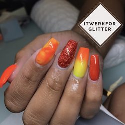 I Twerk For Glitter Nail Artist - Inspired by Hot Cheetos Acrylic Fullset