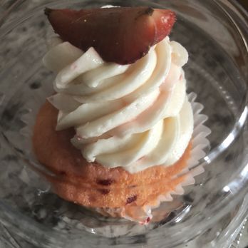 Uncle Cheesecake - Heavenly cupcakes - Bakeries Near Me - High Point, North Carolina