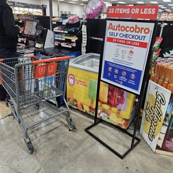 El Super - Self checkout - Grocery Near Me - San Fernando, California