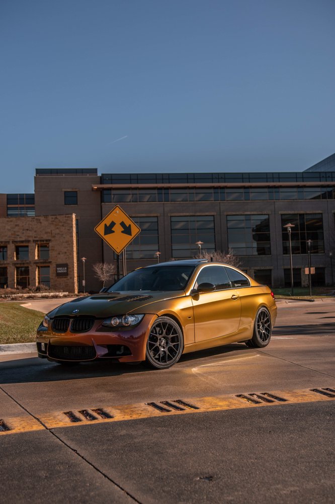 COMPLETE AUTO WRAPS Updated October 2024 18 Photos 725 SE