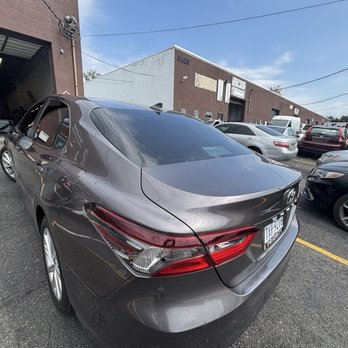 Auto Windows Tint - Full tint - Car Window Tinting Near Me - Lorton, Virginia Auto Windows Tint - Full tint - Car Window Tinting Near Me - Lorton, Virginia