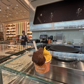 Venchi - Gelato Near Me - Santa Clara, California Venchi - Gelato Near Me - Santa Clara, California