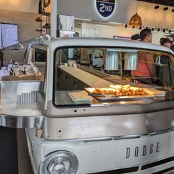 Second East - Salad Bar (Bus)