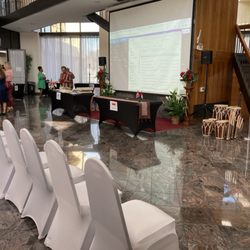 Consulate General Of The Republic Of Indonesia - Presentation in the main hall