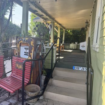 LU LU COFFEE - Updated December 2025 - 280 Photos & 133 Reviews - 805 E