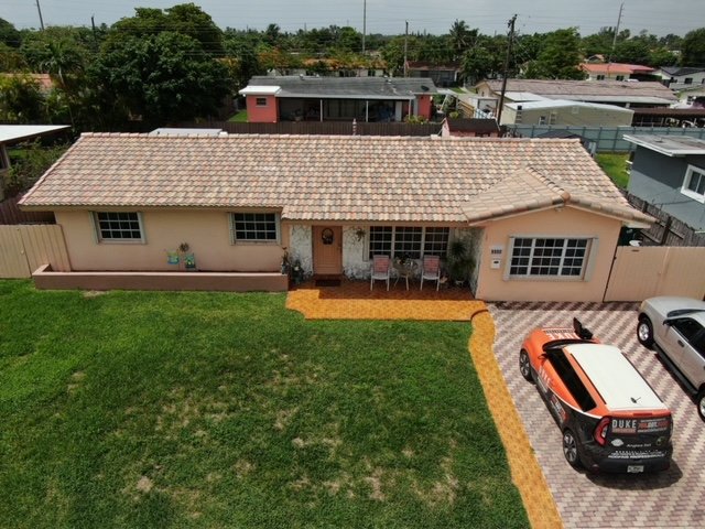 Slide of Duke Contractors