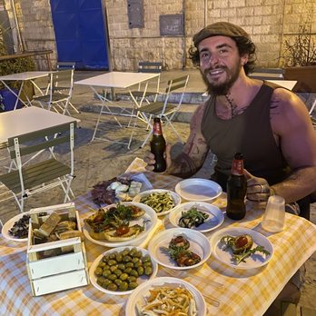 Zì Luigi - Appetisers! - Seafood Near Me - Mola di Bari, BA